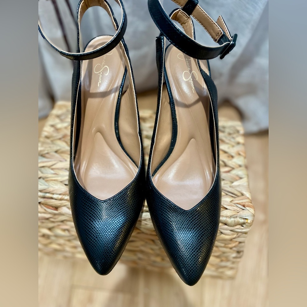 Jessica Simpson Black Heels, Size 9, Like New!